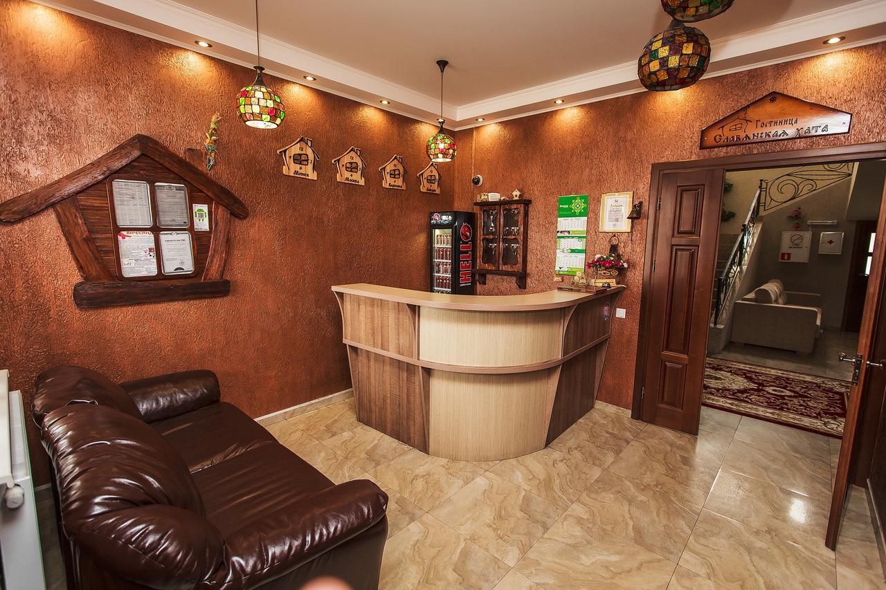 Slavyanskaya Hata Hotel Baranavichy Esterno foto